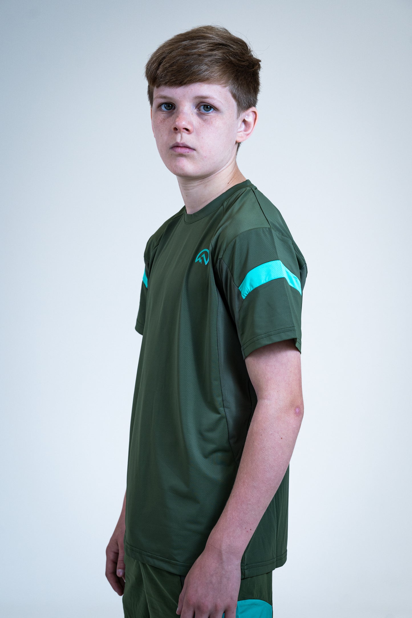 Junior SS25 Curve T-Shirt - Khaki/Alkaline