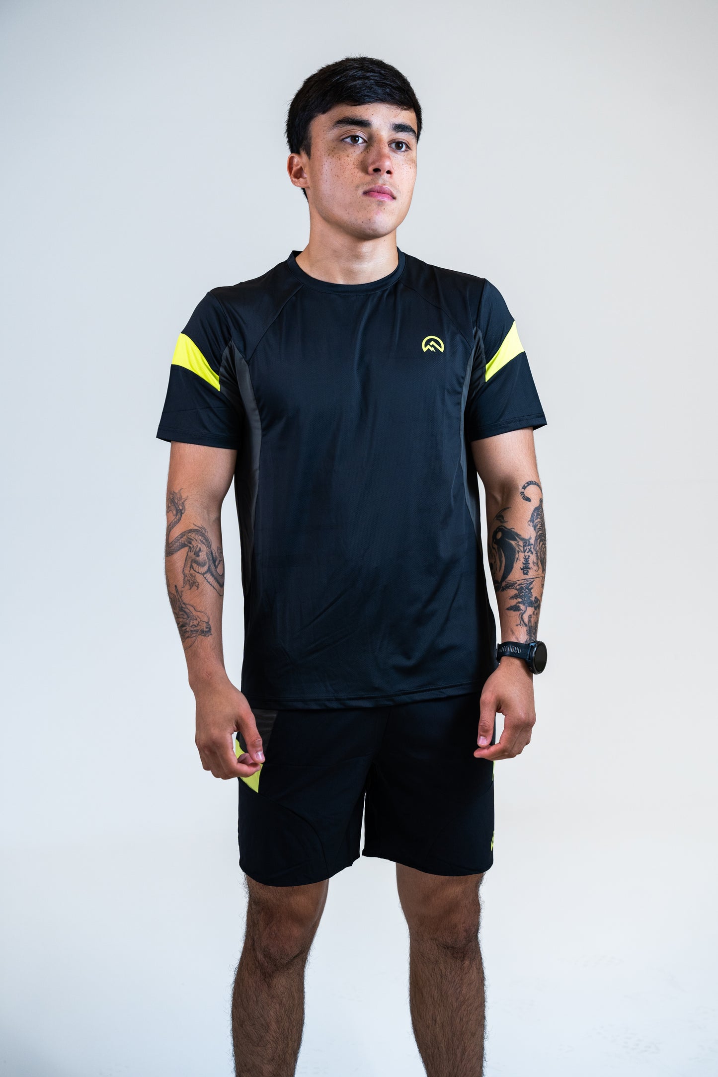 SS25 Curve T-Shirt - Black/Neon