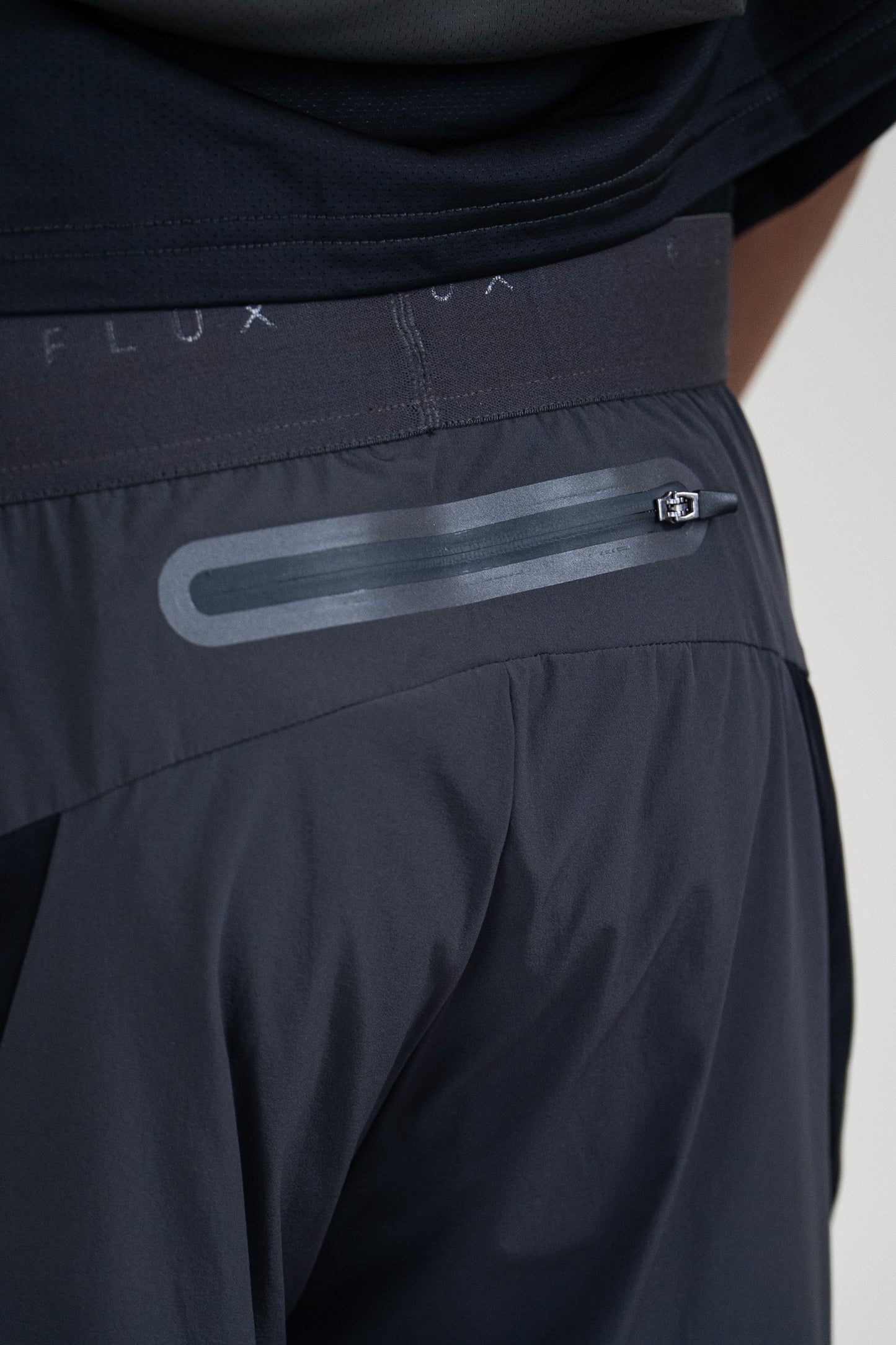 Junior SS25 Tech Shorts - Charcoal
