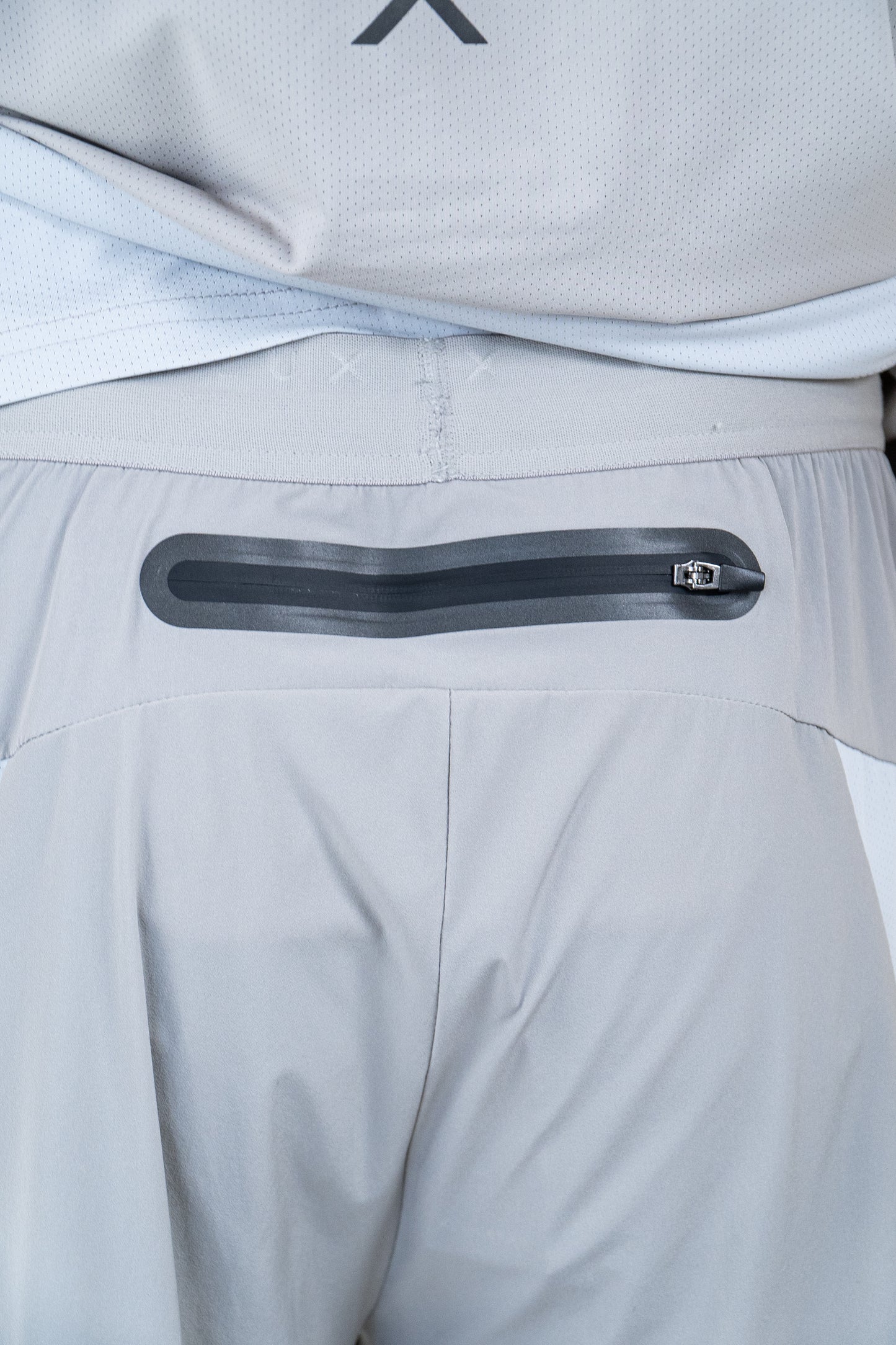 SS25 Tech T-Shirt - Concrete