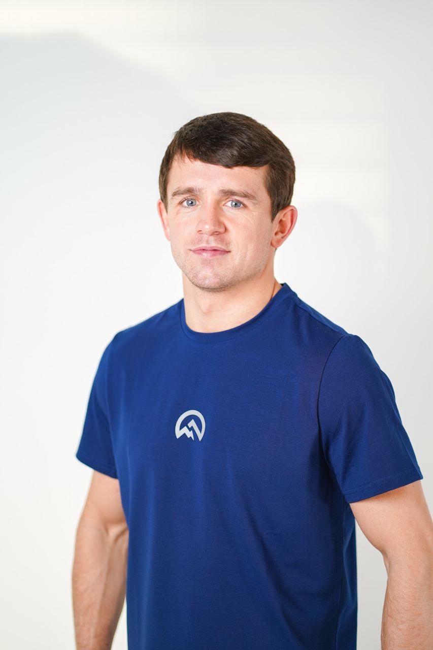 Premium Centre Logo T-Shirt - Navy