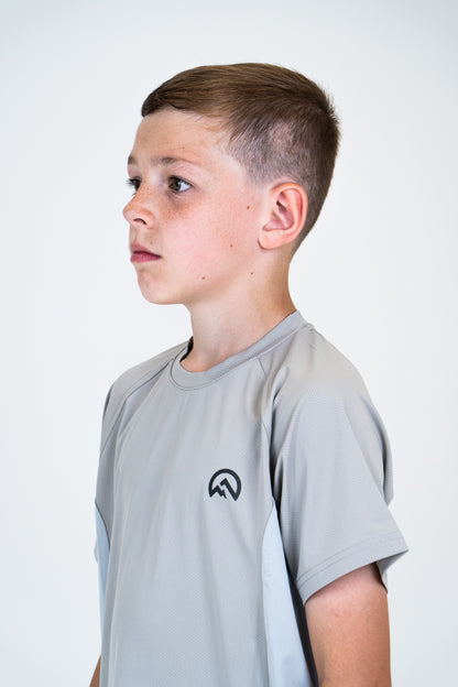 Junior SS25 Tech T-Shirt - Concrete