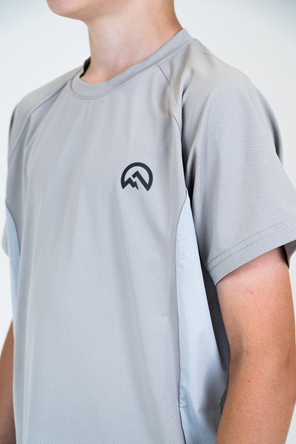 Junior SS25 Tech T-Shirt - Concrete