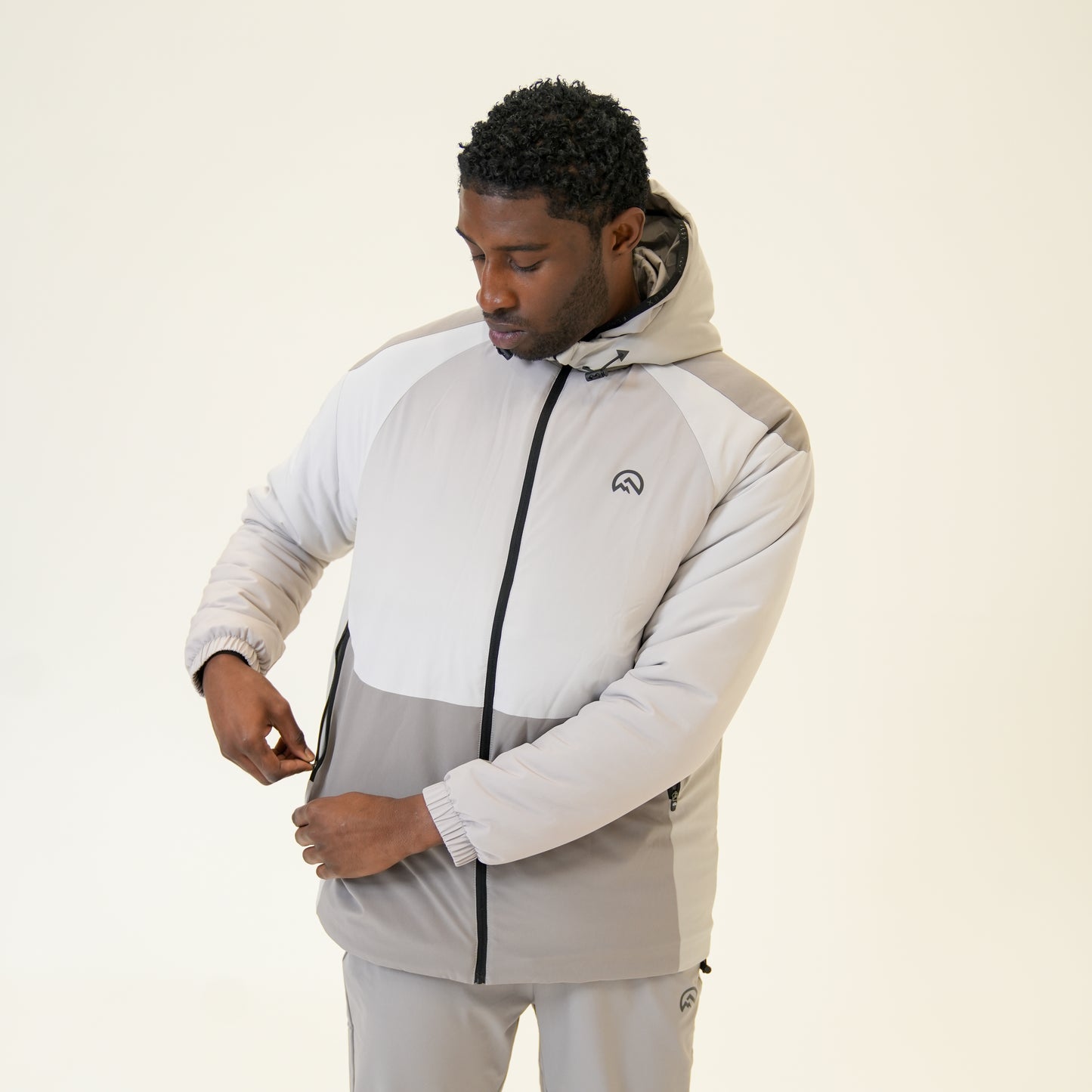 AW25 Thermal Axium Jacket - Light Grey/Concrete/Silver