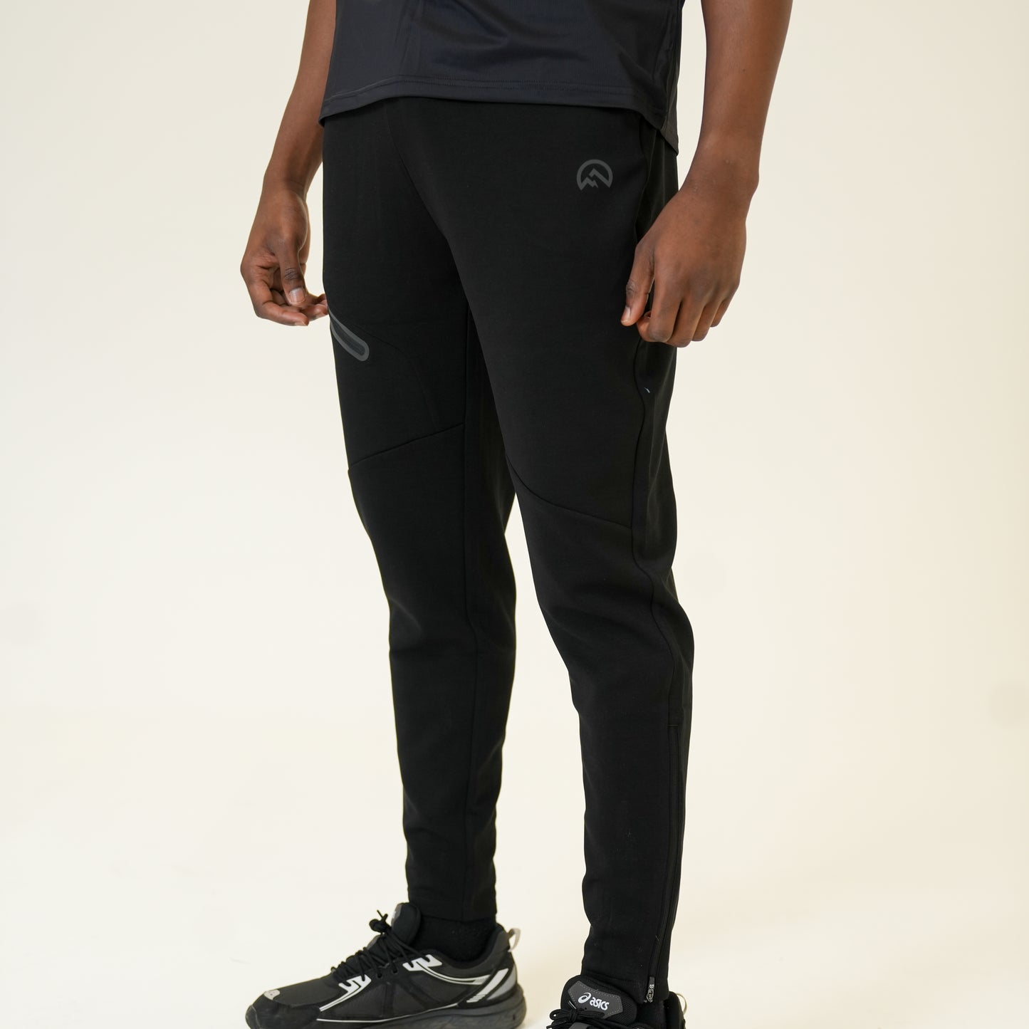 AW25 Velar Pants - Black