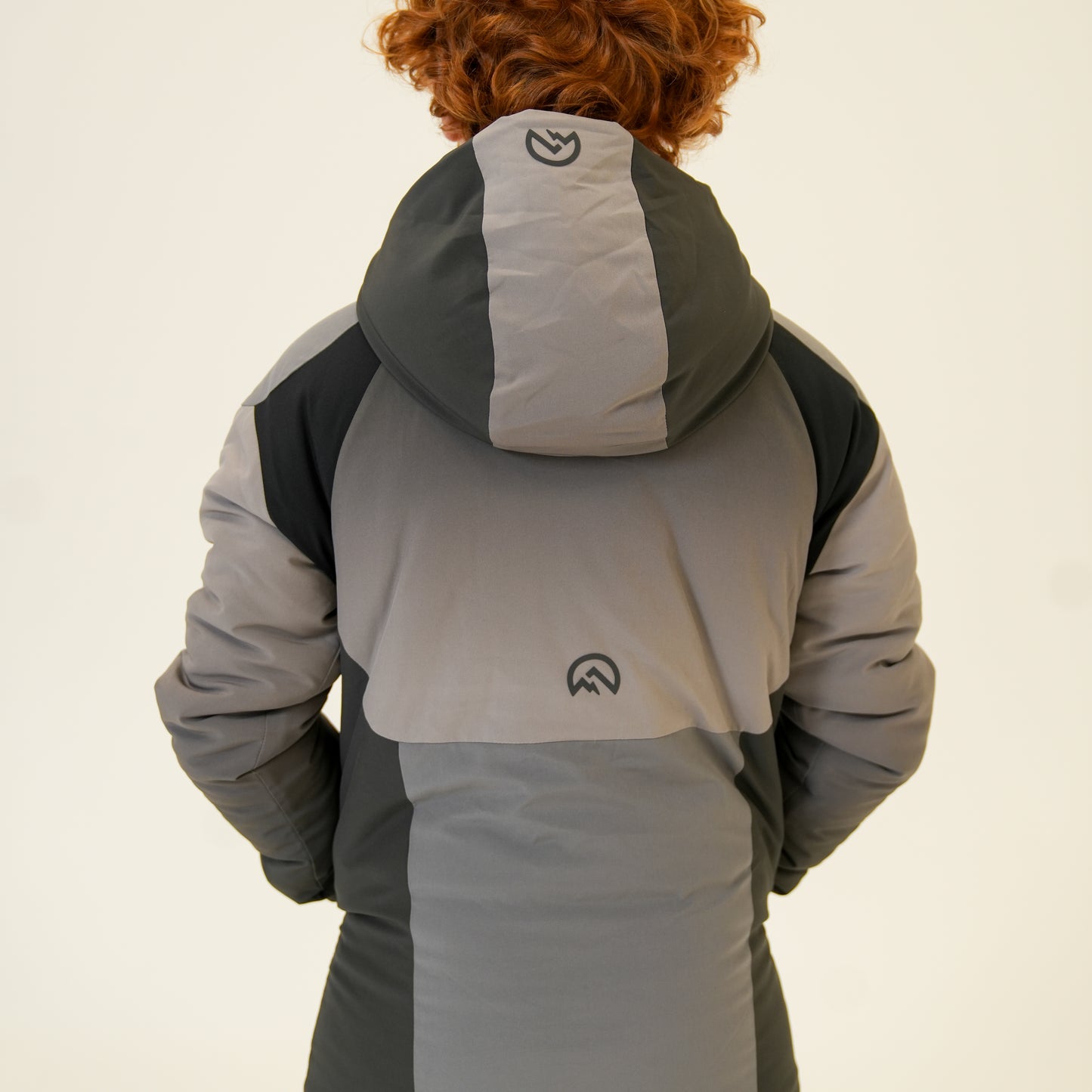 AW25 Junior Axium Jacket - Black/Anthracite